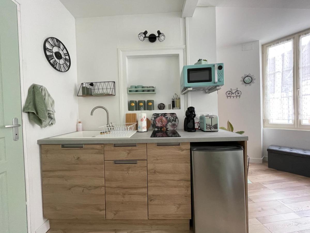 Studio De La Poterie Vermenton Ngoại thất bức ảnh
